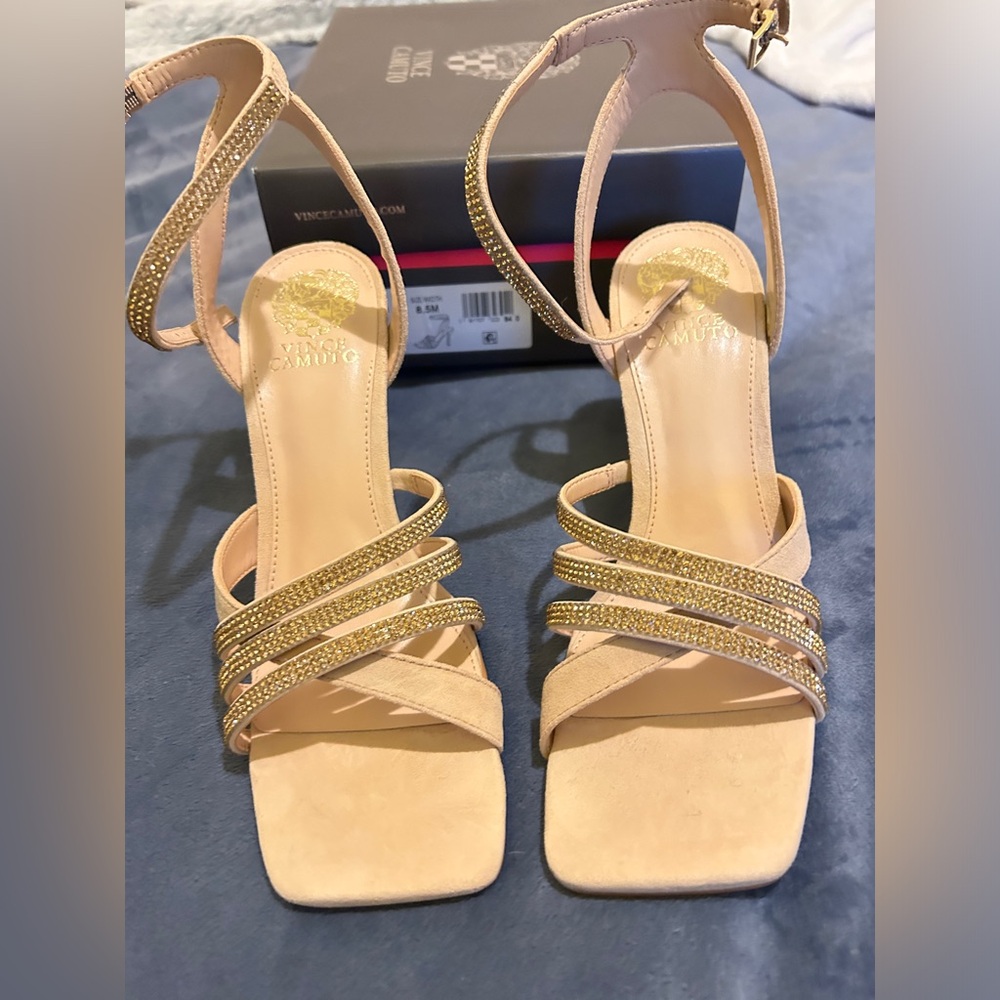 Vince Camuto Brevern Heels